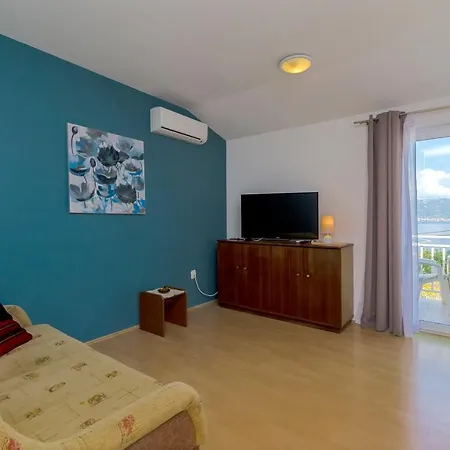 Apartments Milka Slatine Exterior photo