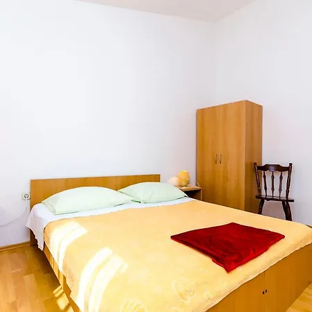 Apartments Milka Slatine Exterior photo